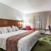 Отель Quality Inn & Suites, фото 37