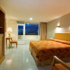 Отель Krystal Beach Acapulco, фото 5