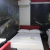 Отель ZEN Rooms Universal Suite Bed and Breakfast, фото 7