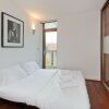 Отель Spacious Flat With Balcony Close to the River in Greenwich by Underthedoormat, фото 7