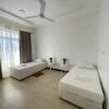 Отель Immaculate 2-bed House in Dar es Salaam, фото 2