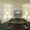 Отель Holiday Inn Express Hotel & Suites Oshkosh-Sr 41, фото 42
