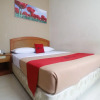 Отель RedDoorz near Nagoya Hill Batam 2, фото 7