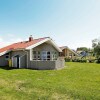 Отель 4 Star Holiday Home in Otterndorf, фото 18