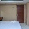 Отель Comfort Studio Room At Kebagusan City Apartment, фото 3