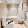 Отель Comfy And Nice 2Br Branz Bsd City Apartment, фото 9