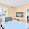 Отель Near Disney -1br Suite With King Bed - Pool and Hot Tub, фото 7