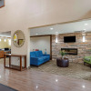 Отель Comfort Inn & Suites Cedar Rapids North - Collins Road, фото 2
