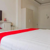 Отель RedDoorz Plus near Jatinangor Town Square 2, фото 27