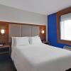 Отель Holiday Inn Express Marshall, an IHG Hotel, фото 47