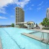 Отель Oracle Resort Luxe Private 2 Bed - Tower 1, фото 13