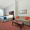 Отель Holiday Inn Express Hotel & Suites Detroit - Utica, an IHG Hotel, фото 5