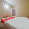 Отель Oyo Flagship 806008 Hotel New Athiti Nivas, фото 12