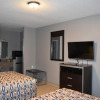 Отель Woodfield Inn & Suites, фото 7