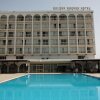 Отель Golden Arches Hotel в Агиос Тихонас