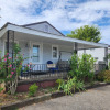 Отель Aurora's Kentucky Lake Cottages, фото 1