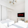 Отель LUX  Luxury Sunrise Beachfront Suite 1, фото 6