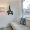 Отель Great 1BR Suite in King West - Sleeps 4, фото 3