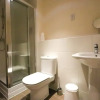 Отель Mordern Top Floor Apartment With Free Parking, фото 9