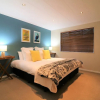 Отель Spacious Central City Apartment with Parking, фото 19