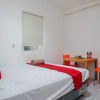 Отель RedDoorz Hostel near Lawang Sewu Semarang, фото 2