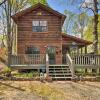 Отель Cozy Hiawassee Cabin w/ Fire Pit & Mtn Views!, фото 1