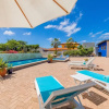 Отель Spacious 4BR Villa Private Pool Cozy Location, фото 16