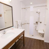 Отель Hampton Inn & Suites Pittsburgh/Harmarville, фото 10