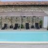 Отель Beautiful and Stylish Town House With Private Swimming Pool in the Middle of Cavaillon, фото 1