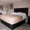 Отель Riverside Inn and Suites, фото 18