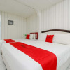 Отель RedDoorz near Pelabuhan Tanjung Pandan Belitung, фото 5
