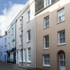 Отель Fisherman's Catch - Two Bedroom Luxury Apartment - Tenby, фото 1
