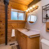 Отель Snug Log Cabin In Carnelian Bay by RedAwning, фото 7
