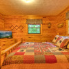Отель Secret Hideaway #195 by Aunt Bug's Cabin Rentals, фото 12