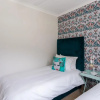 Отель Beautifully Decorated Apartment in De Waterkant 207 DWP, фото 4