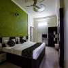 Отель OYO 15769 Hotel Alpine Inn, фото 3