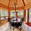 Отель Luxury Log Chalet | Pool + Private HotTub | Ski In/Out | Overlooking Greywolf GC, фото 9