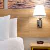 Отель Days Inn by Wyndham Kansas City International Airport, фото 5