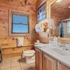 Отель Big Bear Lodge 4 Bedroom Cabin by Redawning, фото 23