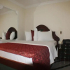 Отель Lafont Park Hotel, фото 5