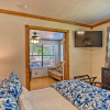 Отель Texas Home w/ Deck & Cedar Creek Reservoir Access, фото 4