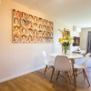 Отель Large Distinctive AND Spacious Family Home, фото 13