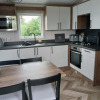 Отель Lakeland Caravan Retreat in Grange-over-sands, фото 3
