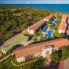 Отель Flats à beira-mar no Carneiros Beach Resort, фото 19