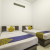 Отель SPOT ON 2395 Hotel Aden 2 Syariah, фото 30