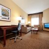 Отель DoubleTree Suites by Hilton Hotel Cincinnati - Blue Ash, фото 12