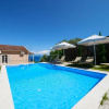 Отель Villa Litsa Large Private Pool Walk to Beach Sea Views A C Wifi, фото 18