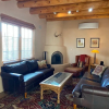 Отель Piñon Dream - Walk to The Plaza, Comfortable Southwestern Style, фото 19