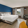Отель Comfort Inn & Suites, фото 5