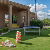 Отель Preston by AvantStay | Desert Oasis w/ Basketball Court, Pool & Hot Tub, фото 18